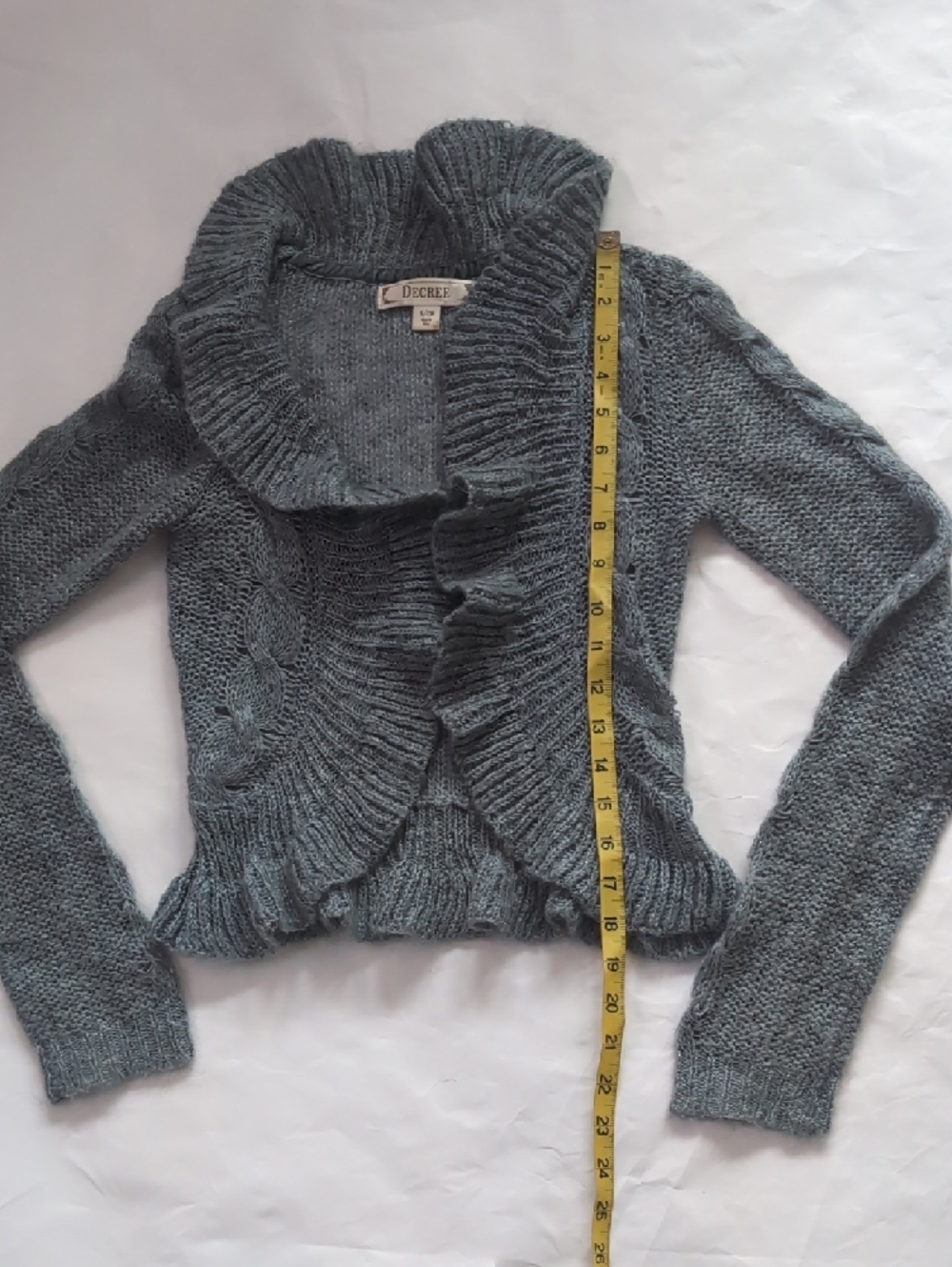 Decree Gray Ruffled Cable-Knit Open Cardigan-XS - Picture 4 of 7
